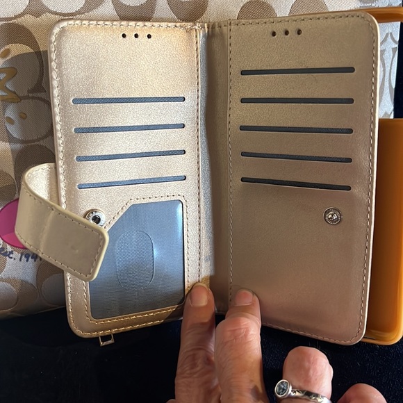 𝐆𝐎𝐋𝐃 𝐆𝐋𝐈𝐓𝐓𝐄𝐑𝐘 𝐏𝐇𝐎𝐍𝐄 𝐂𝐀𝐒𝐄 𝐂𝐀𝐑𝐃 𝐇𝐎𝐋𝐃𝐄𝐑 - Picture 4 of 11